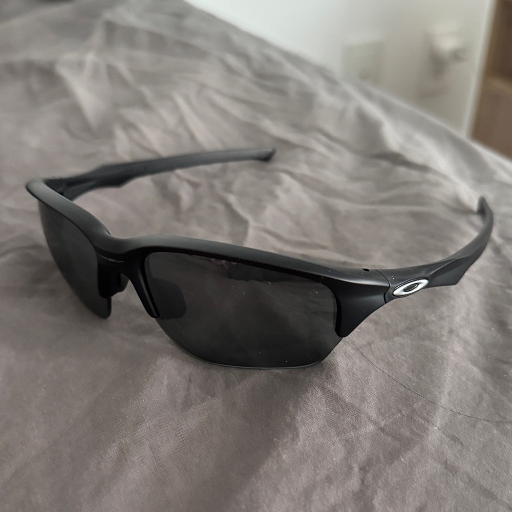 Oakley Flak Beta